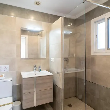 Sandra Luxury * Nerja