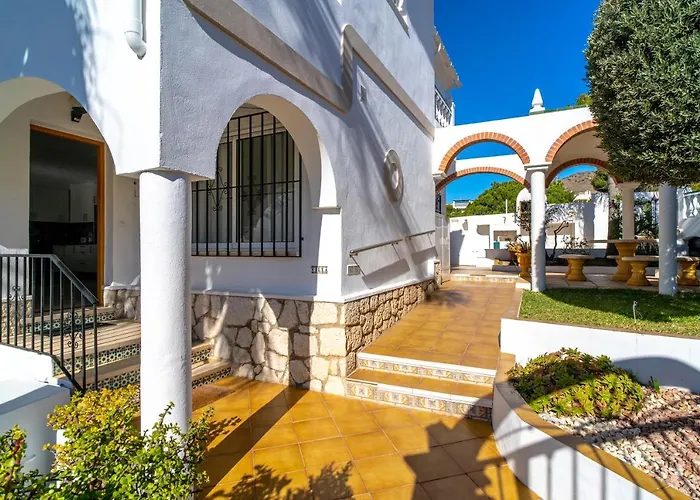 Sandra Luxury Nerja